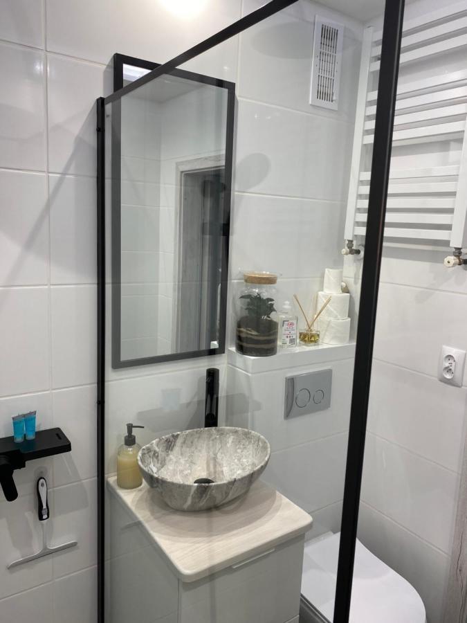 Apartament Blisko Wszedzie Островець-Свентокшиський Екстер'єр фото