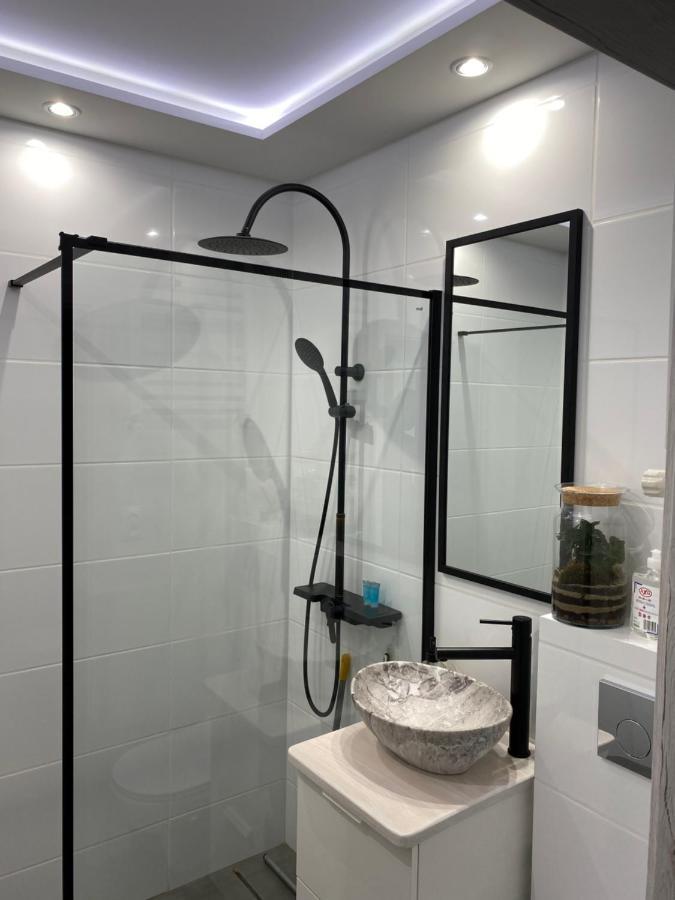Apartament Blisko Wszedzie Островець-Свентокшиський Екстер'єр фото